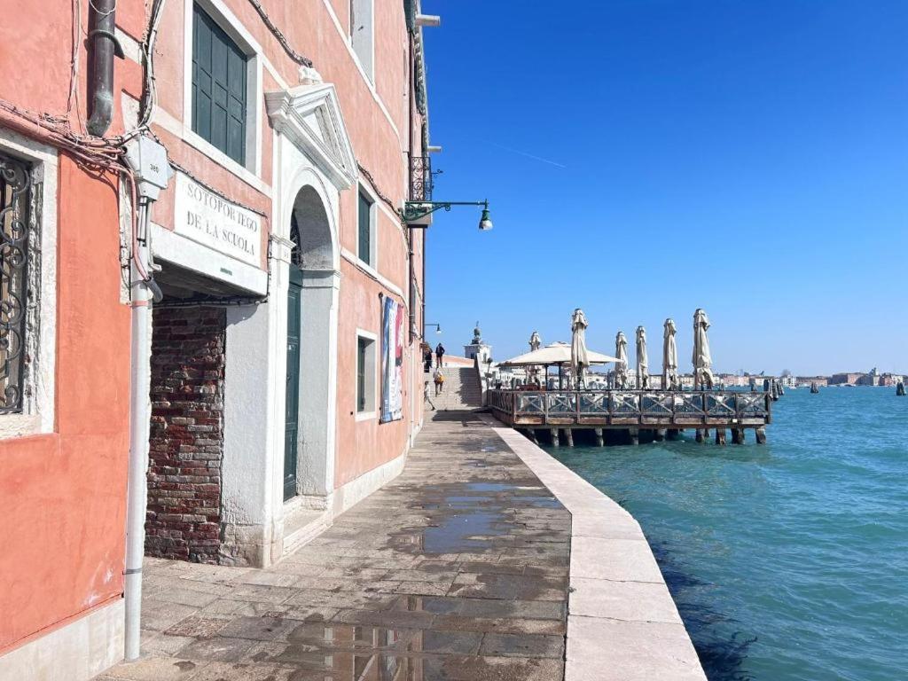 Guggenheim Luxury Suites By Bricola Apartments Venise Extérieur photo